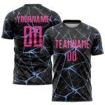 Camiseta de uniforme de fútbol negra sublimada rosa-azul claro personalizada
